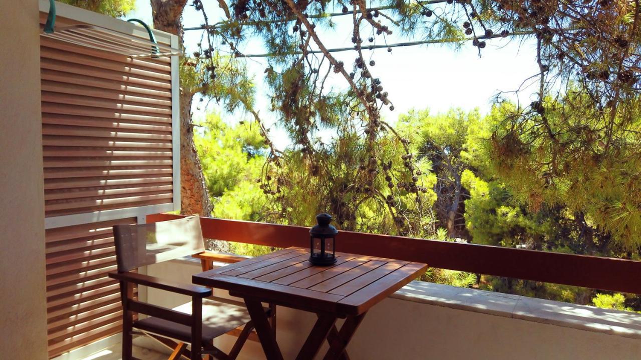 Fistiki Rooms Agia Marina  Exterior foto